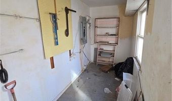 121 N 10th St, Atchison, KS 66002