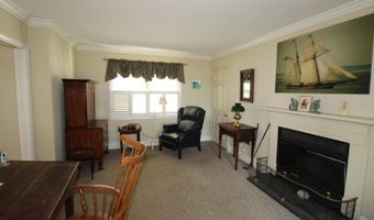 11 Tozier St, Belfast, ME 04915