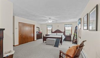 111 Peeptoad Rd, Scituate, RI 02857