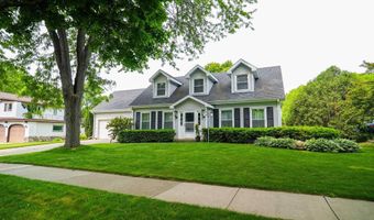 5306 Arapahoe Ln, Madison, WI 53704