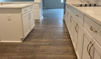 222 Silvercrest Dr, Acworth, GA 30101