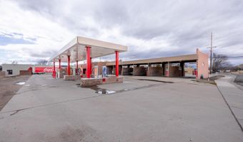 912 N 1ST St, Bloomfield, NM 87413
