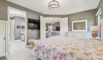 6442 MAIDEN SEA Dr, Apollo Beach, FL 33572