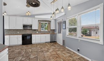 860 Teton Ave, American Falls, ID 83211