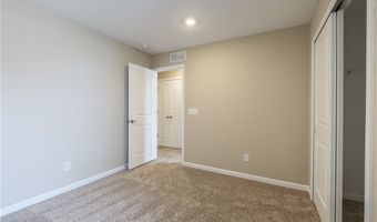 975-4 Memory Ln, Aurora, OH 44202