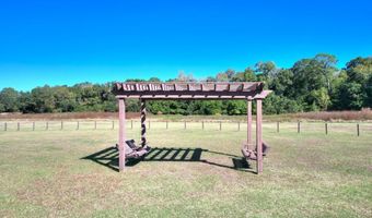 1666 ARLINGTON PARK Cir, Albany, GA 31701