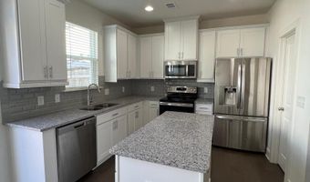 69 Auburn Hl, Auburn, GA 30011