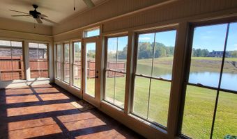 156 Amethyst Dr, Brandon, MS 39047