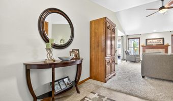 1936 N REXFORD St, Appleton, WI 54914