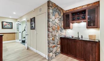 1 Preston Cir, Andover, MA 01810