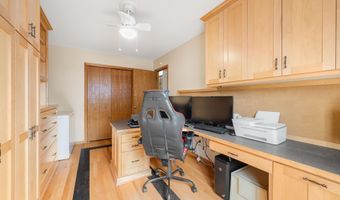 550 Mckinley St, Anoka, MN 55303