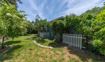 3120 Hermosa Dr, Napa, CA 94558