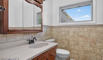 1016 W 3rd St, Anaconda, MT 59711