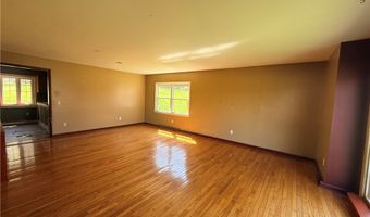 39 Pine Hill Dr, Alfred, NY 14802