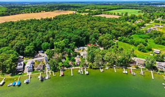 3020 W Sycamore Beach Rd, Angola, IN 46703