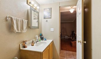 76 Railroad St, Auxier, KY 41602