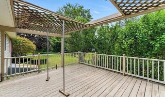 612 N Liberty St, Belchertown, MA 01007