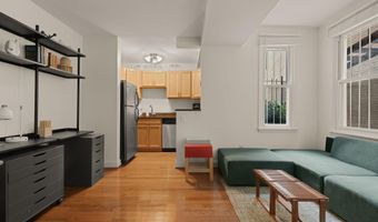 512 CATHEDRAL St 3, Baltimore, MD 21201