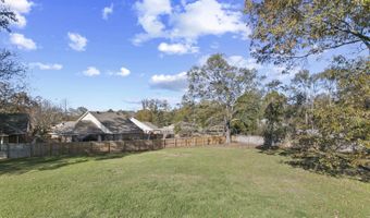 255 Cherry Bark Dr, Brandon, MS 39047