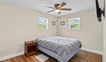 6007 Tyler St, Bay St. Louis, MS 39520