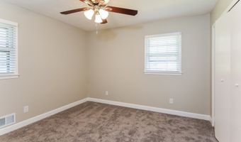 5613 Woodland, Acworth, GA 30102