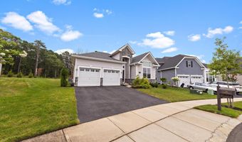 21 AURORA Cir, Barnegat, NJ 08005