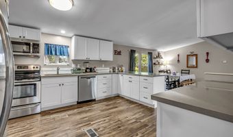14952 S BLUE VISTA Dr, Oregon City, OR 97045