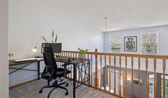 15340 Founders Ln 203, Apple Valley, MN 55124