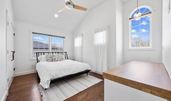 83 Central Ave, Amityville, NY 11701