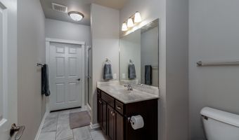 5192 Sassafras Dr 311, Fitchburg, WI 53711