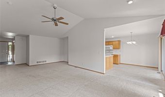 838 Lindsay Ct SW, Altoona, IA 50009