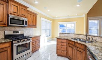 4003 Banbury Dr, Bentonville, AR 72713