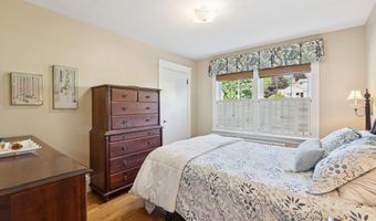 48 Patterson St, Augusta, ME 04330