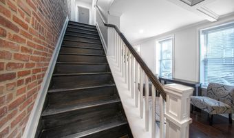 11 N EAST Ave, Baltimore, MD 21224