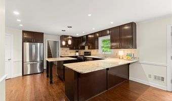 3505 Waters Glen Way, Alpharetta, GA 30022