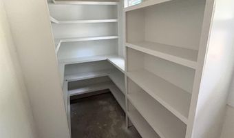 138 S Pine St, Batesburg, SC 29006