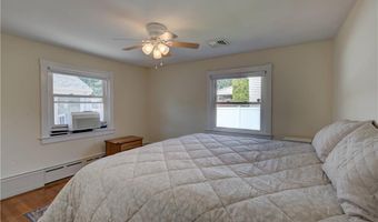 82 Garland Ave, Cranston, RI 02910