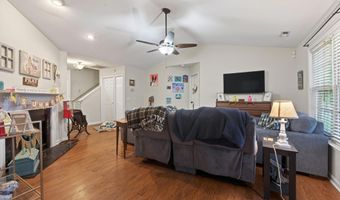 626 Thornbird Cir, Boiling Springs, SC 29316