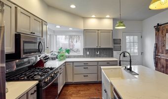 23860 S BEAVERCREEK Rd, Beavercreek, OR 97004