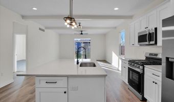 27645 Maryjane Ln E, Chesterfield, MI 48047