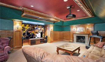 47 S Wheaton Rd, Akron, OH 44313