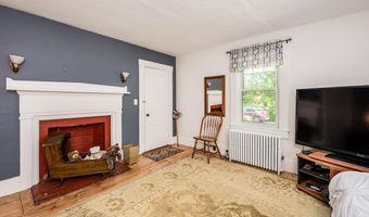 366 Old Concord Tpke, Barrington, NH 03825