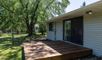 991 Cortland Dr, Apple Valley, MN 55124