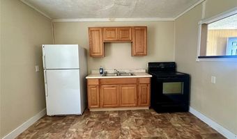 1137 E Chestnut St, Altus, OK 73521
