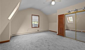 26 Channing St, Newport, RI 02840