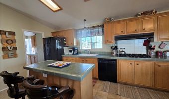 19688 S Diamondback Rd, Yucca, AZ 86438