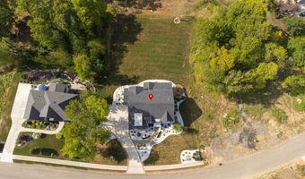 133 Woodford Dr, Adams Twp., PA 16033