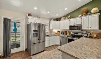 509 Gwen Loop, Blackfoot, ID 83221