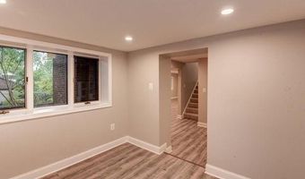3436 HOLLY Rd, Annandale, VA 22003