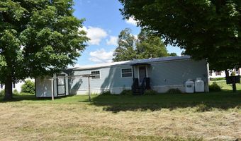 89 Roland St, Barton, VT 05822